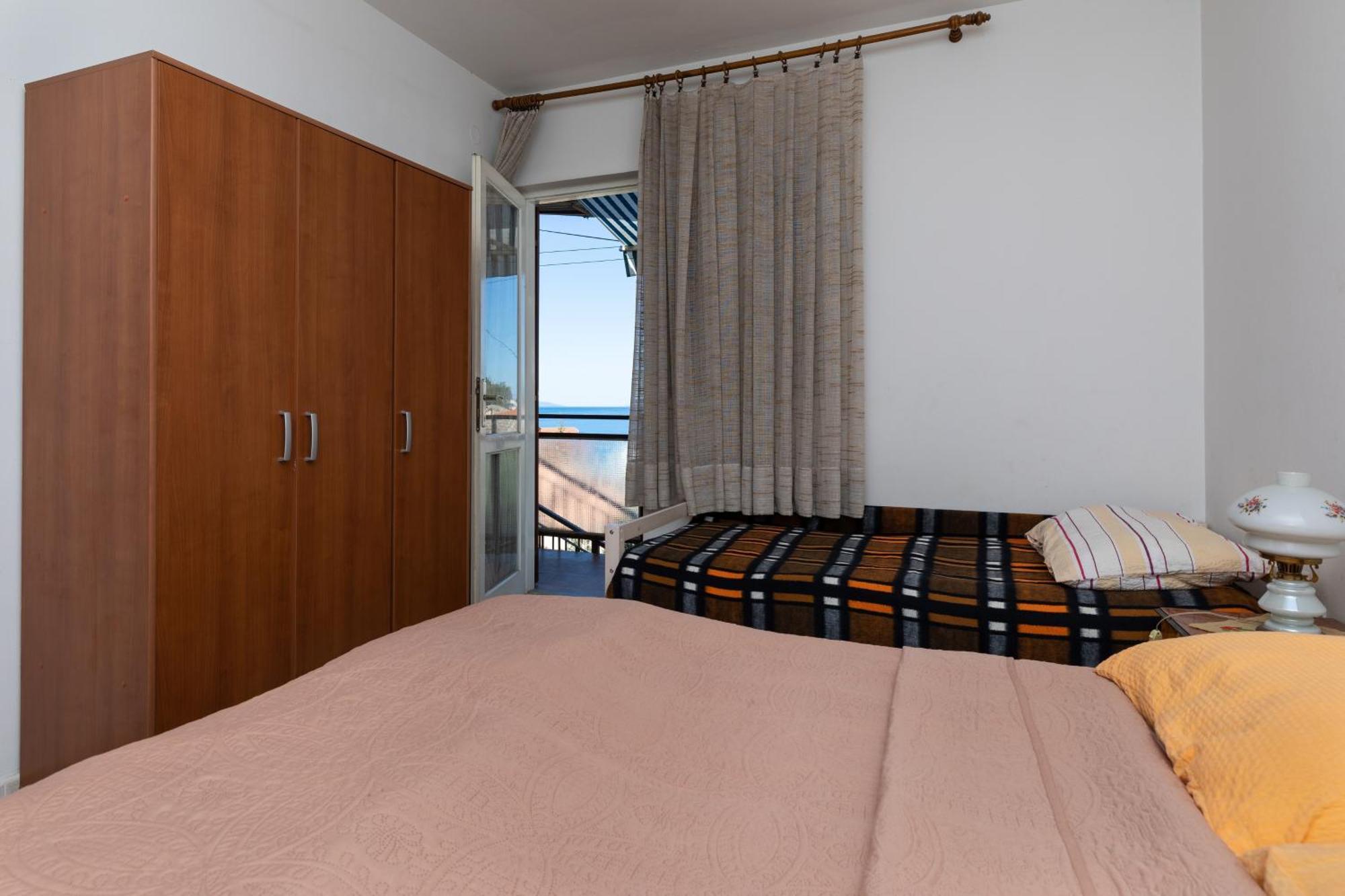 Apartments By The Sea Sumpetar, Omis - 9435 ห้อง รูปภาพ
